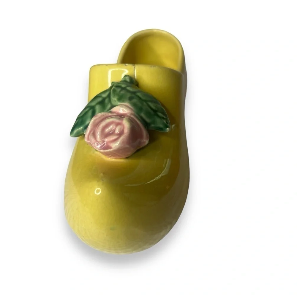 McCoy Dutch Shoe Yellow Glazed Ceramic Planter Flower Rose Vintage